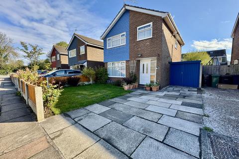 3 bedroom detached house for sale, Cheltenham Way, Southport, PR8 5NR