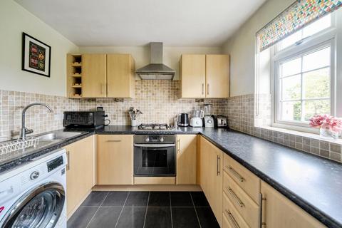 16 Hanson Close, Beckenham, BR3 1WJ