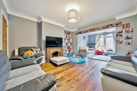 4 bedroom semi-detached house for sale, Hartland Way, Croydon, Surrey, CR0
