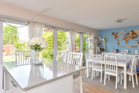 4 bedroom semi-detached house for sale, Donnington Road, Woodingdean, Brighton, East Sussex