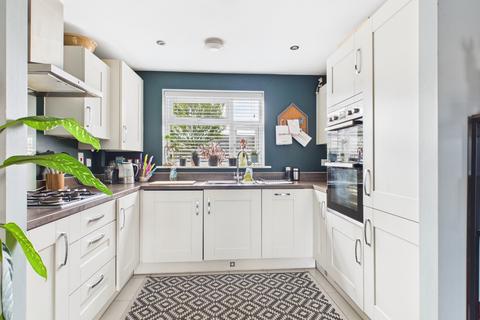 91 Arnfield Road, Audenshaw, Manchester, M34 5ZP
