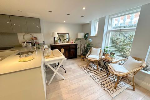 undefined, Sheet Street, Windsor, Berkshire, SL4