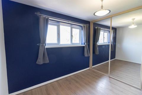 1 bedroom flat for sale, Bradbury Close, Gateshead