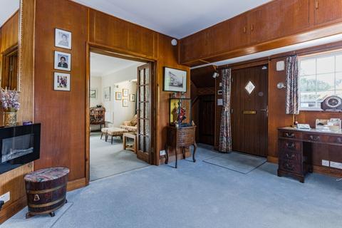 5 bedroom detached house for sale, Cadsden Road, Princes Risborough HP27