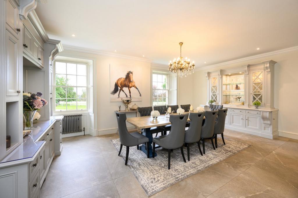 Kitchen/Dining