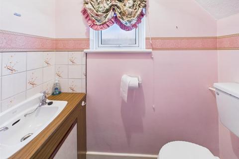 3 bedroom detached house for sale, 10 Clover Park, Haverfordwest