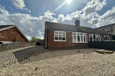 2 bedroom semi-detached bungalow for sale, Milton Close, Liversedge