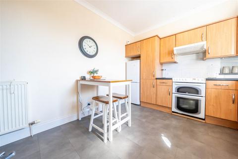 15c Balhousie Street, Perth, PH1 5HJ