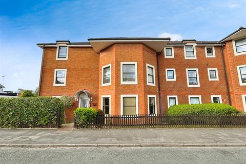 1 bedroom flat for sale, Norwich House, Norfolk Road, Maidenhead