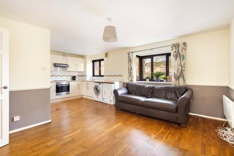 28 Carolina Close, London, E15 1JR