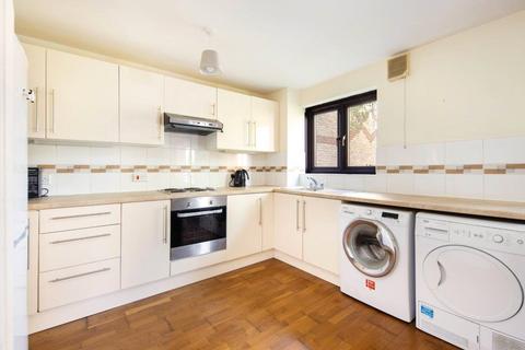 28 Carolina Close, London, E15 1JR