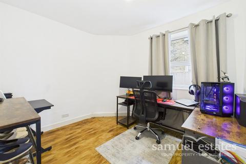 55 University Road, London, SW19 2BU