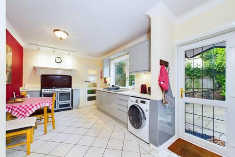 undefined, Southfield Avenue, Preston, Paignton