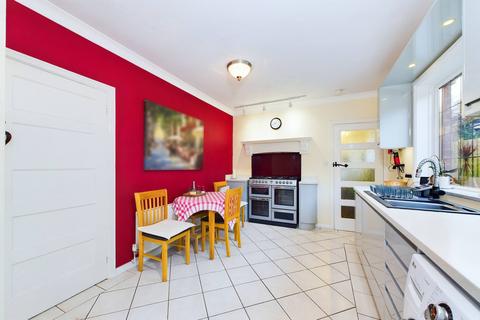 undefined, Southfield Avenue, Preston, Paignton