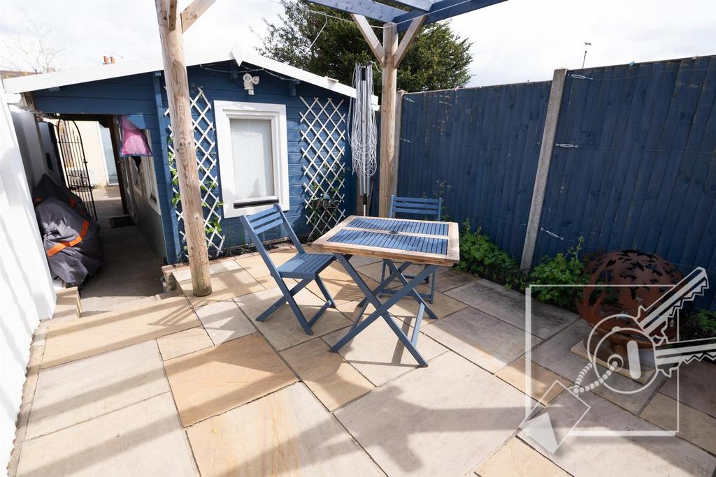 Garden and home office