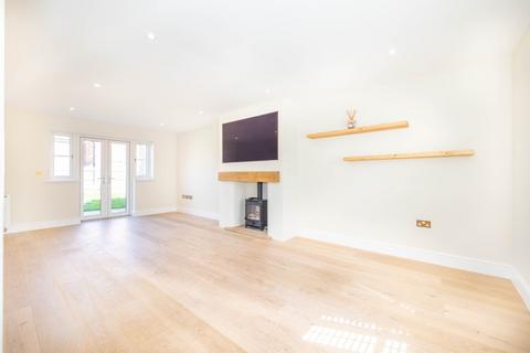 7 Brogdale Close, Faversham, ME13 8GL