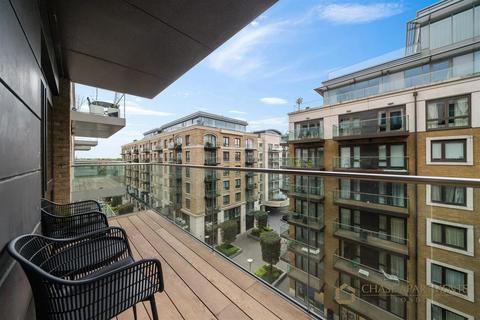2 bedroom apartment for sale, Faulkner House, Fulham Reach, London W6