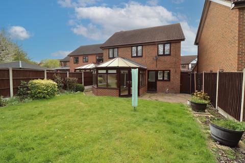 62 Catharine Close, Chafford Hundred, Grays, RM16 6QH