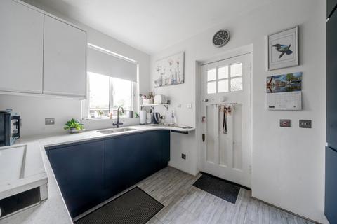 Flat 20, Ayr Court Monks Drive, London, W3 0EA