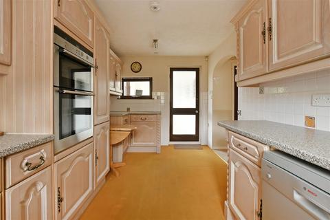 3 Hillcote Close, Sheffield, S10 3PT