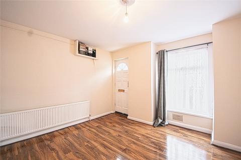 3 bedroom terraced house for sale, Worcester Road, London E12