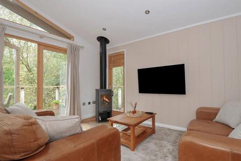 2 bedroom lodge for sale, 2 Streamside Stonerush Lakes, Looe PL13