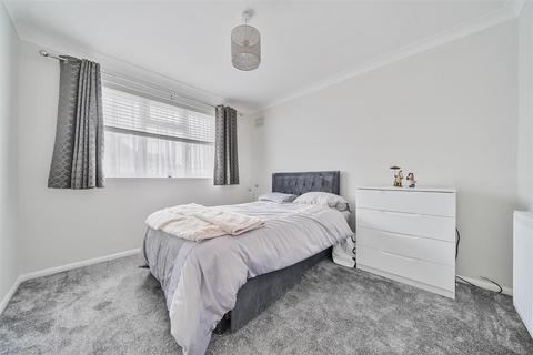 122 Towncourt Lane, Petts Wood, Orpington, BR5 1EJ