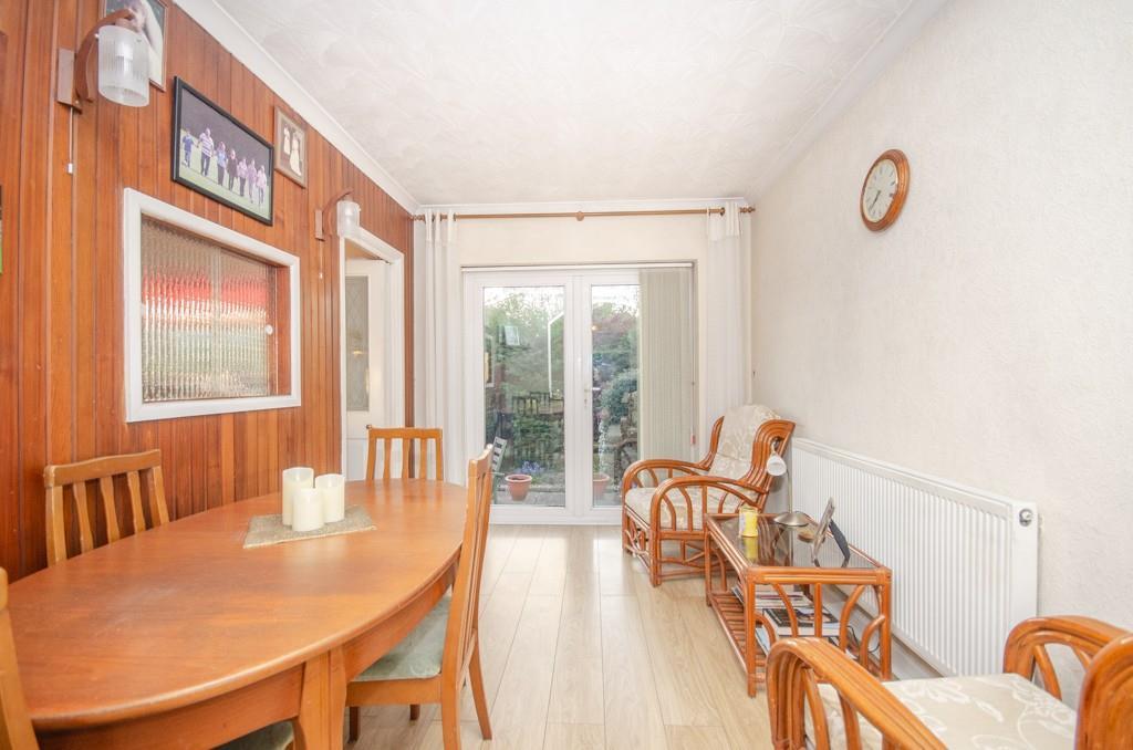 Dining area.jpg
