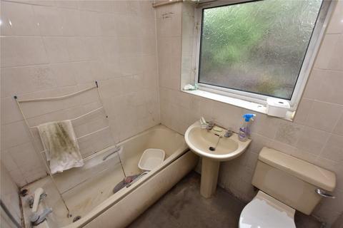 19 Heathfield, Leeds, LS16 6AQ