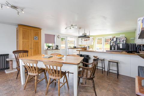 Highmead Newtons Hill, Hartfield, TN7 4DH