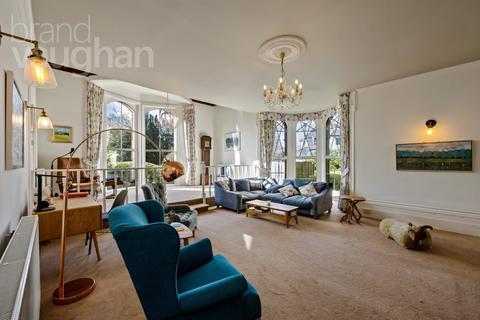 2 bedroom flat for sale, The Approach, Brighton, East Sussex, BN1