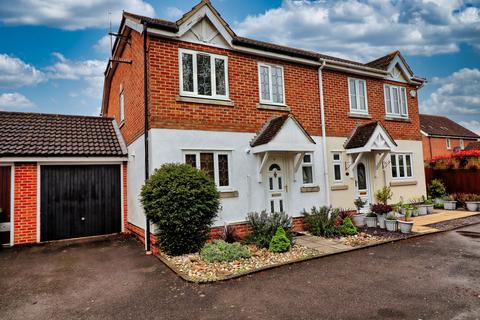 9 Nordmann Place, South Ockendon, RM15 6XA