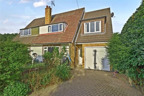 3 Hutton Road, Ash Vale, Aldershot, GU12 5EY