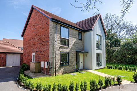 4 bedroom detached house for sale, Reeves Gardens, Bristol BS37
