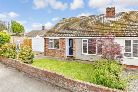 9 Greenhill Gardens, Minster, Ramsgate, CT12 4EW