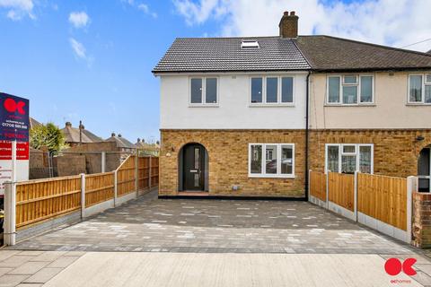 54 Central Drive, Hornchurch, RM12 6AX