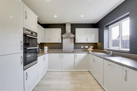 58 Seaton Way, Mapperley, Nottingham, NG3 5XB