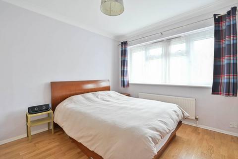 192 Elm Road, New Malden, KT3 3HT