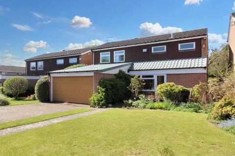 4 bedroom detached house for sale, Broadcroft, Letchworth Garden City, SG6