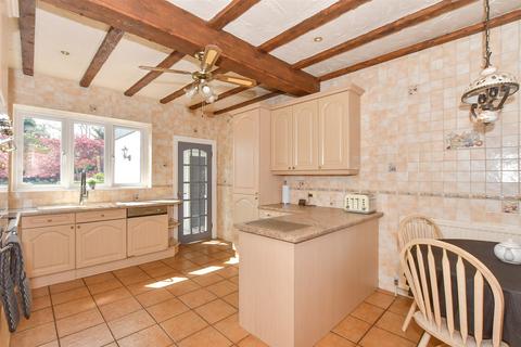 4 bedroom detached house for sale, Butts Green Road, Hornchurch, Essex