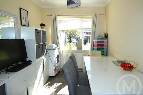 2 Carnforth Avenue, Blackpool, FY2 0BH