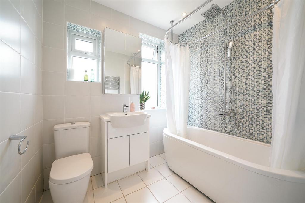 74 Holme Lacey Road - FTUMHu V4 W3 MLRrr I9 ZLO.jpg