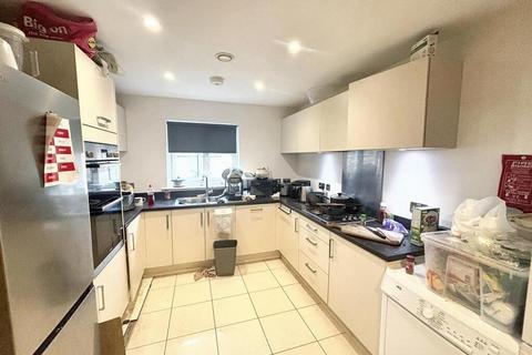 1 bedroom house to rent, Oxleigh Way, Bristol BS16