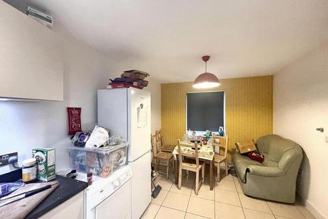 1 bedroom house to rent, Oxleigh Way, Bristol BS16
