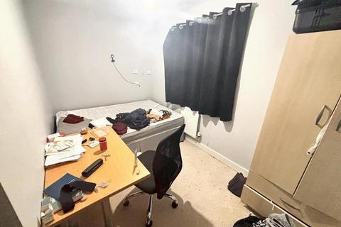 1 bedroom house to rent, Oxleigh Way, Bristol BS16
