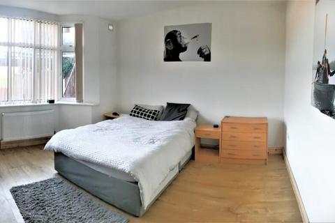 1 bedroom house to rent, Frenchay Park Road, Bristol BS16