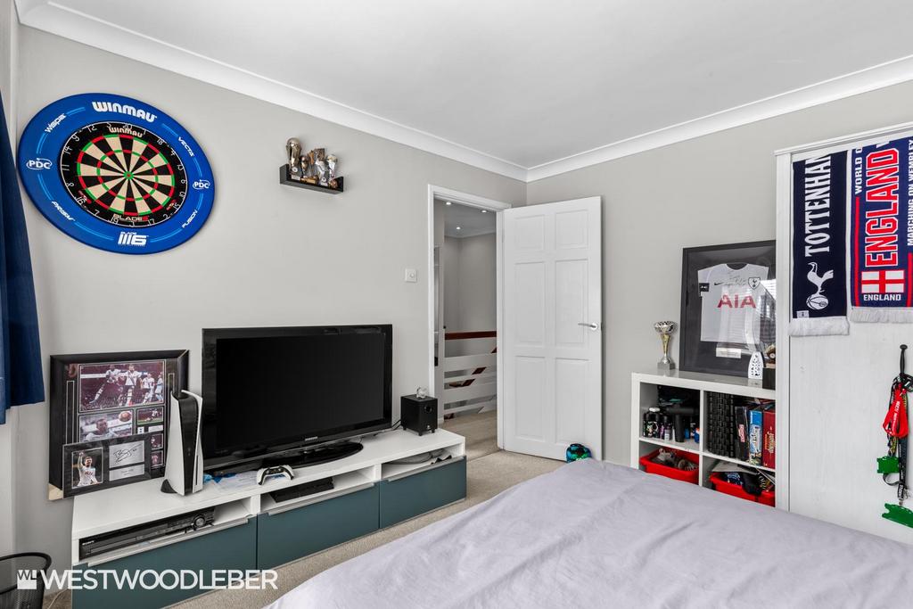 Ranworth Avenue 14.jpg