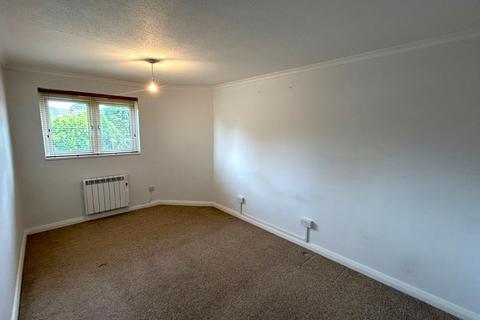 2 bedroom flat to rent, Ethelred Close, Sutton Coldfield, West Midlands, B74