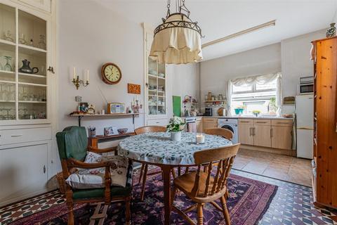 3 bedroom house for sale, Pen-Y-Wain Road, Cardiff CF24