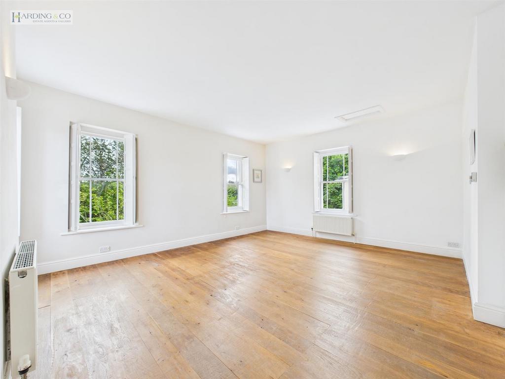 Bedroom.jpg